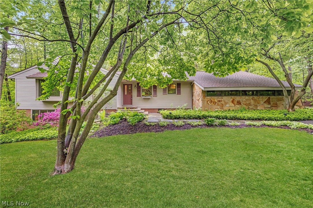 4587 Ranchwood Road Akron, OH 44333 - Photo 1 of 44 Welcome Home to Beautiful 4587 Ranchwood Road in Bath Township!
