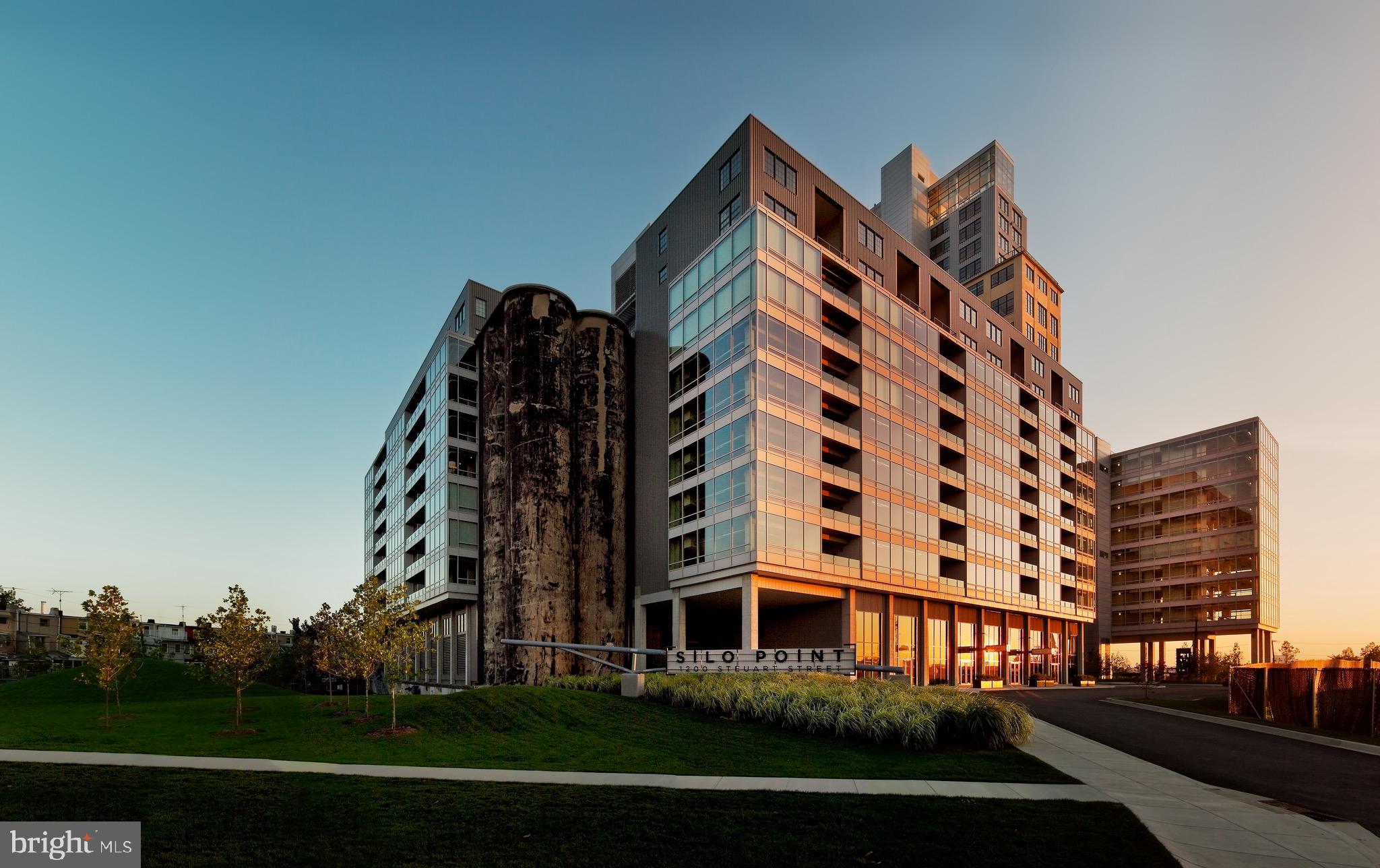 1200 Steuart Street, Unit 921 Baltimore, MD 21230 - Photo 2 of 62