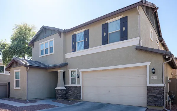 $2,800 | 241 East Roadrunner Drive, Chandler, AZ 85286