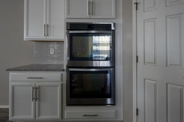 $2,800 | 241 East Roadrunner Drive, Chandler, AZ 85286