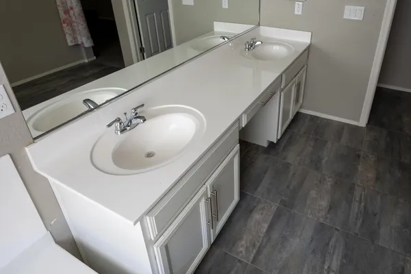 $2,800 | 241 East Roadrunner Drive, Chandler, AZ 85286