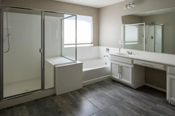 $2,800 | 241 East Roadrunner Drive, Chandler, AZ 85286