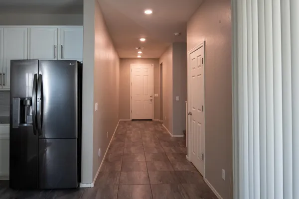 $2,800 | 241 East Roadrunner Drive, Chandler, AZ 85286