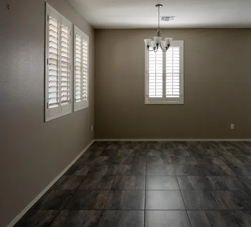 $2,800 | 241 East Roadrunner Drive, Chandler, AZ 85286