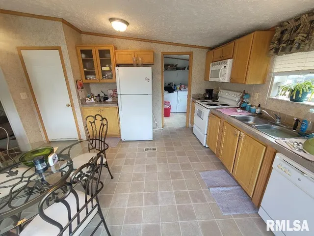 $63,000 | 315 3rd Avenue, Grand Tower, IL 62942