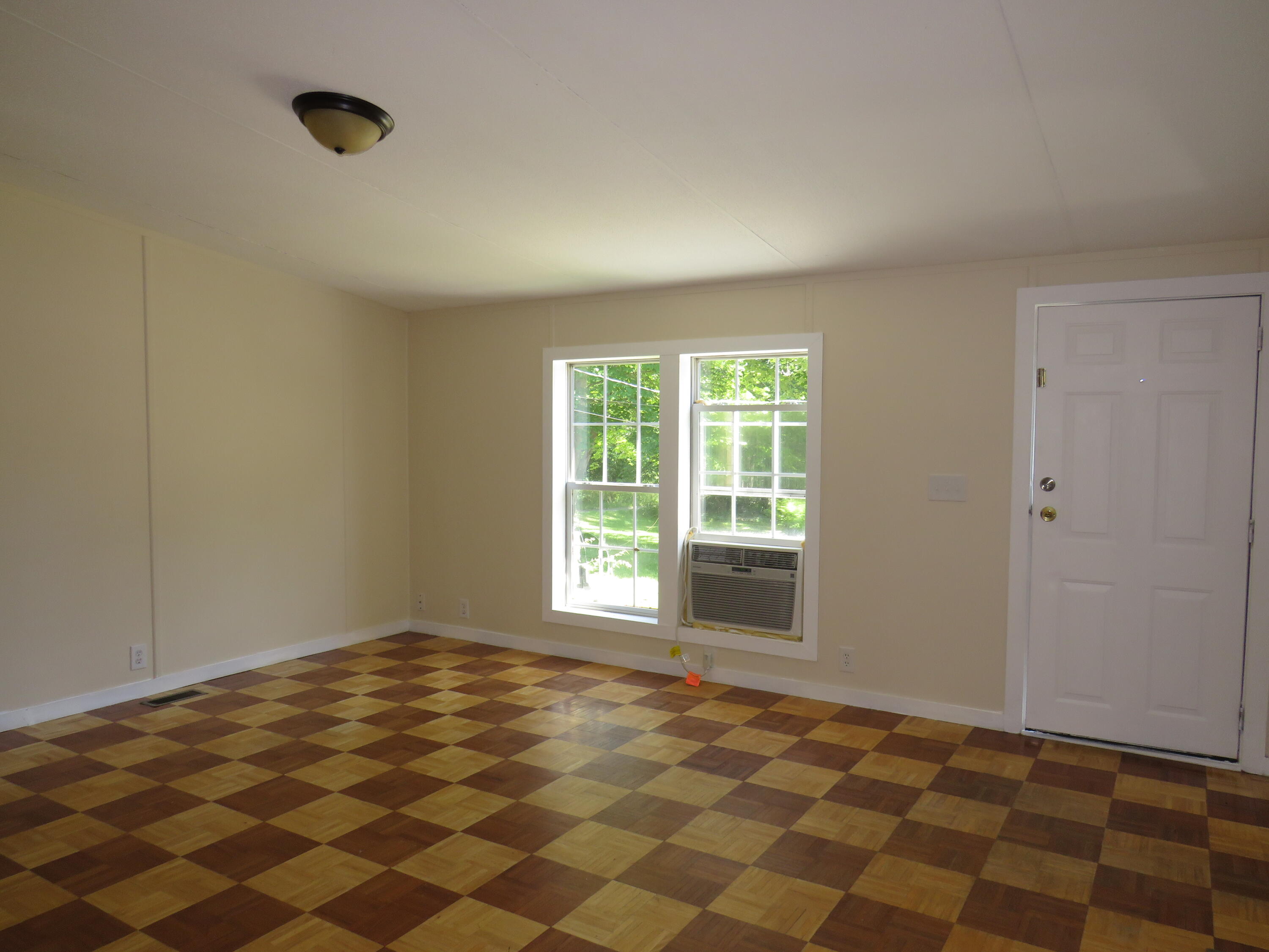 91 Valley View Warren, ME 04864 - Photo 19 of 20 IMG_1246
