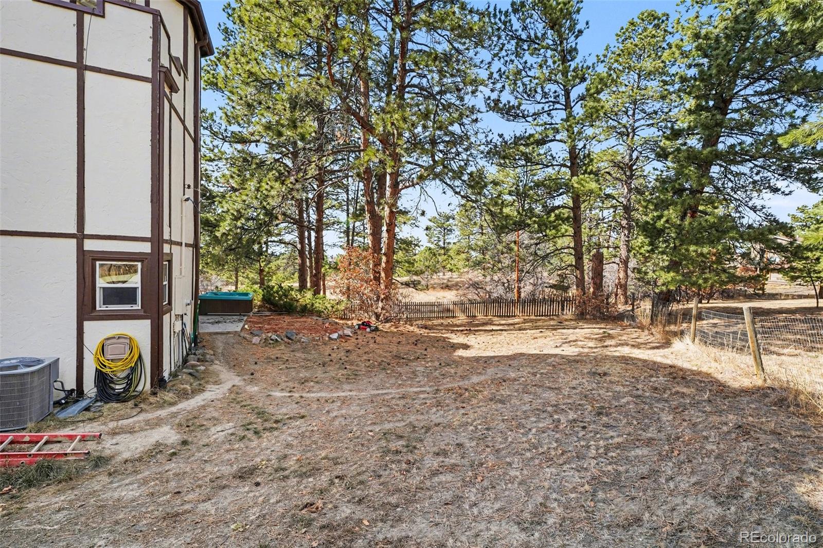 6650 North Village Road Parker, CO 80134 - Photo 39 of 46 a view of a out door space