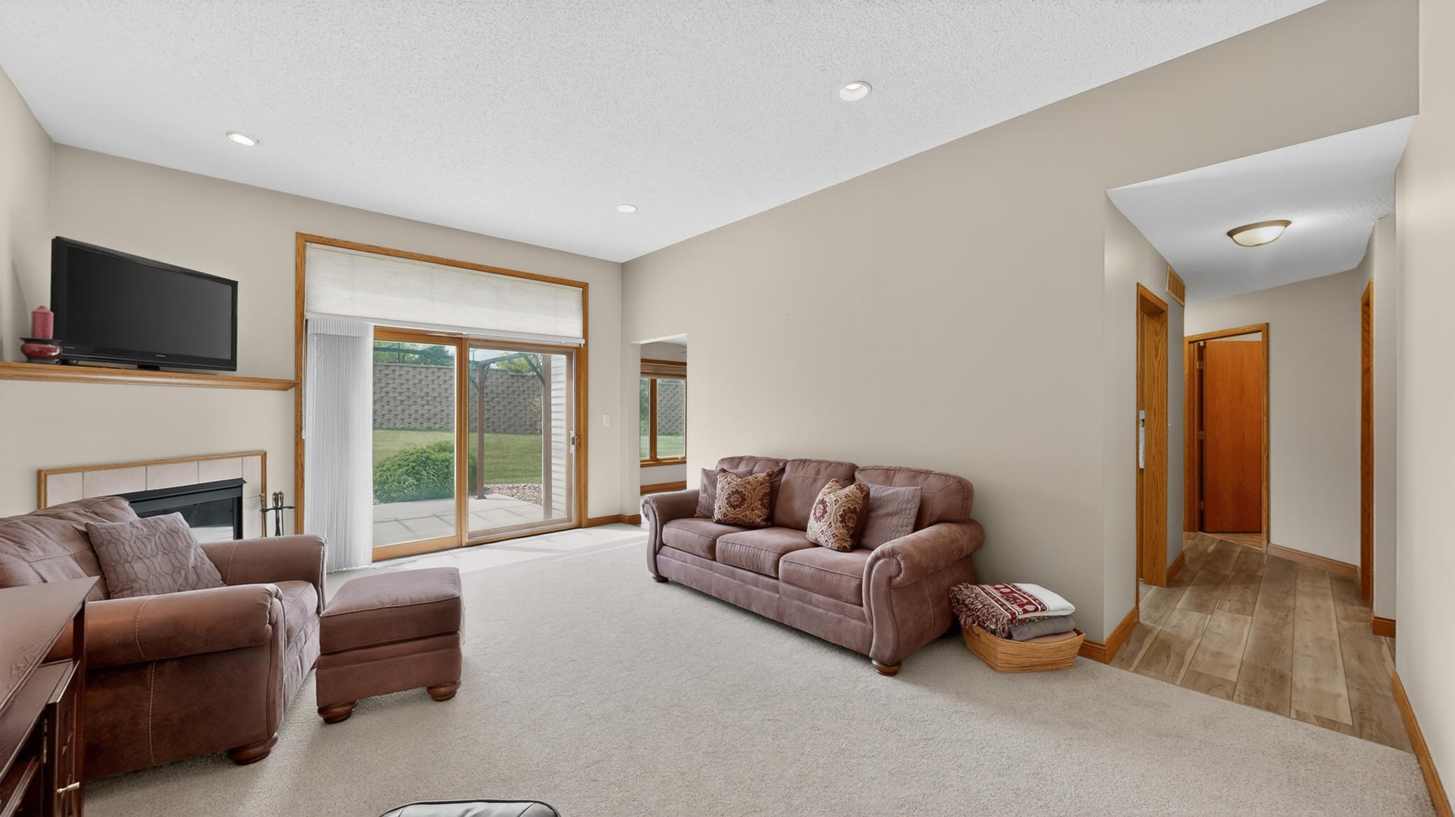 4923 Scattered Pines Lane Northwest Rochester, MN 55901 - Photo 10 of 47