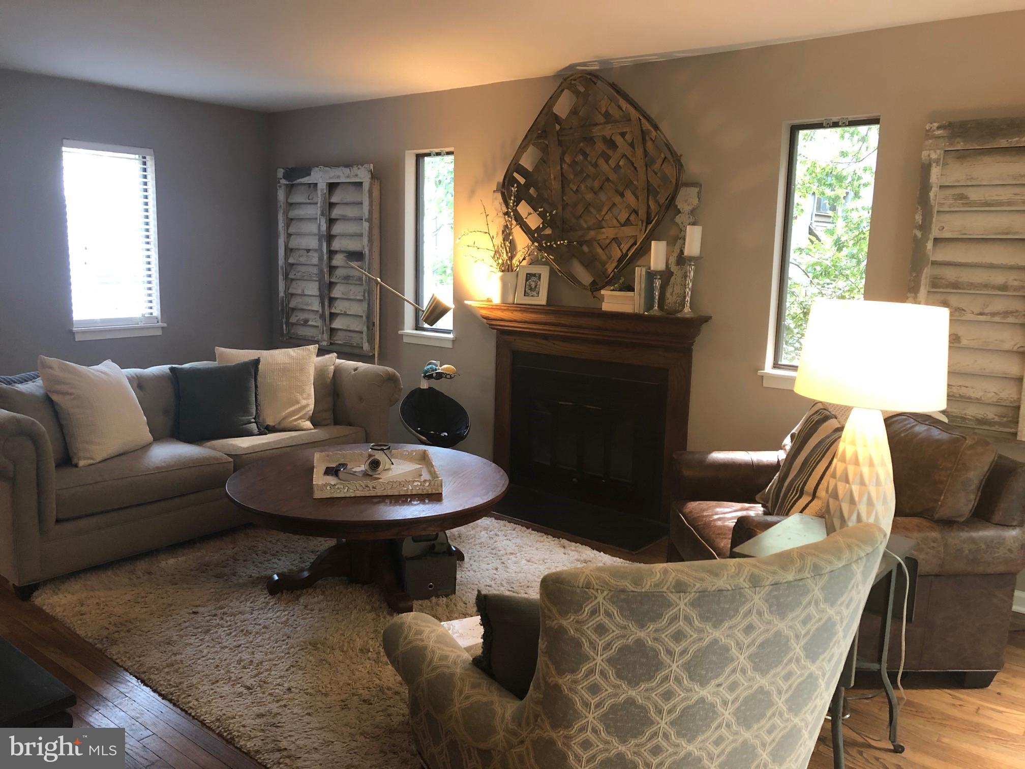1614 Park Overlook Drive Reston, VA 20190 - Photo 12 of 29 Gallery Image 12