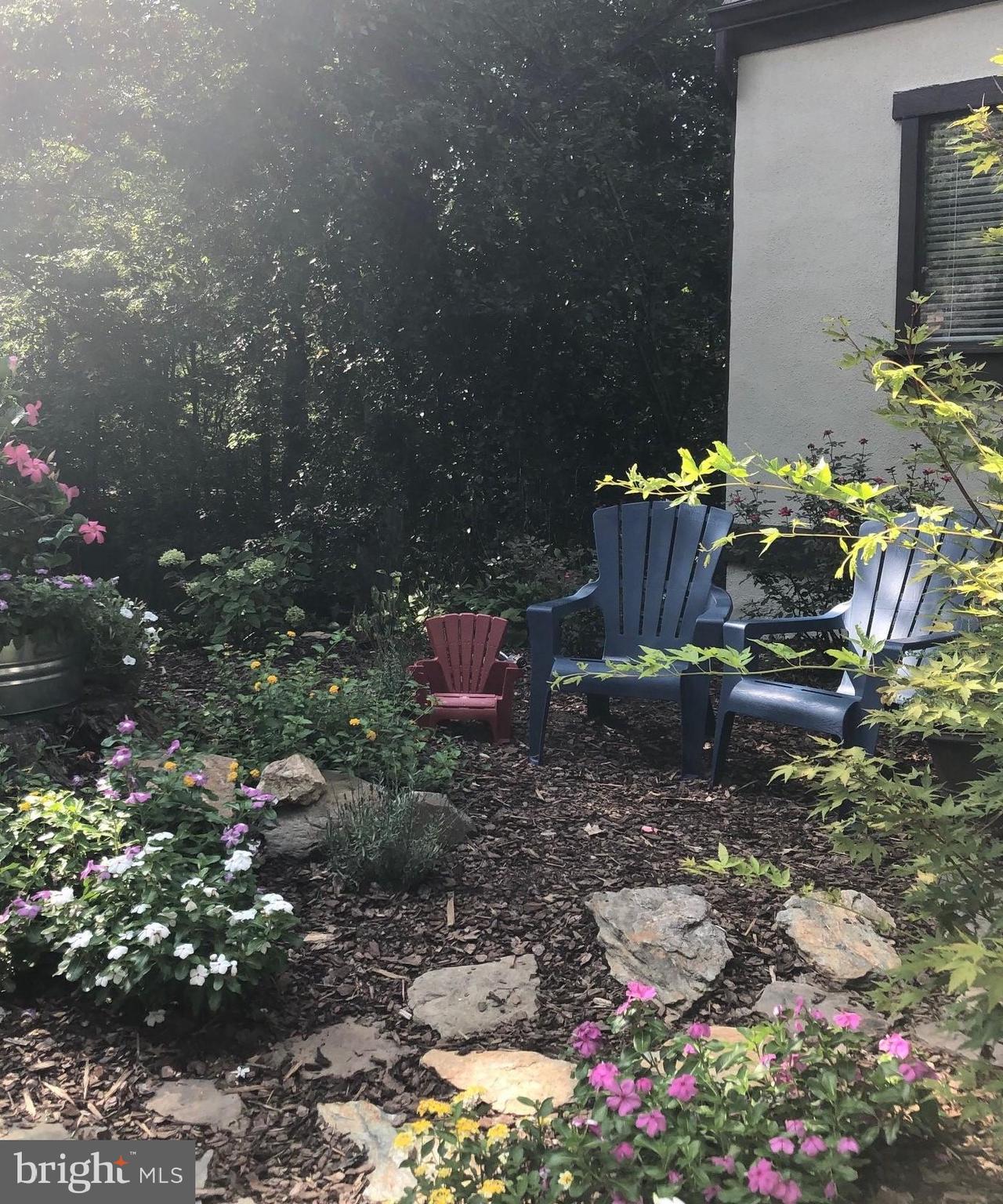 1614 Park Overlook Drive Reston, VA 20190 - Photo 26 of 29 Gallery Image 26