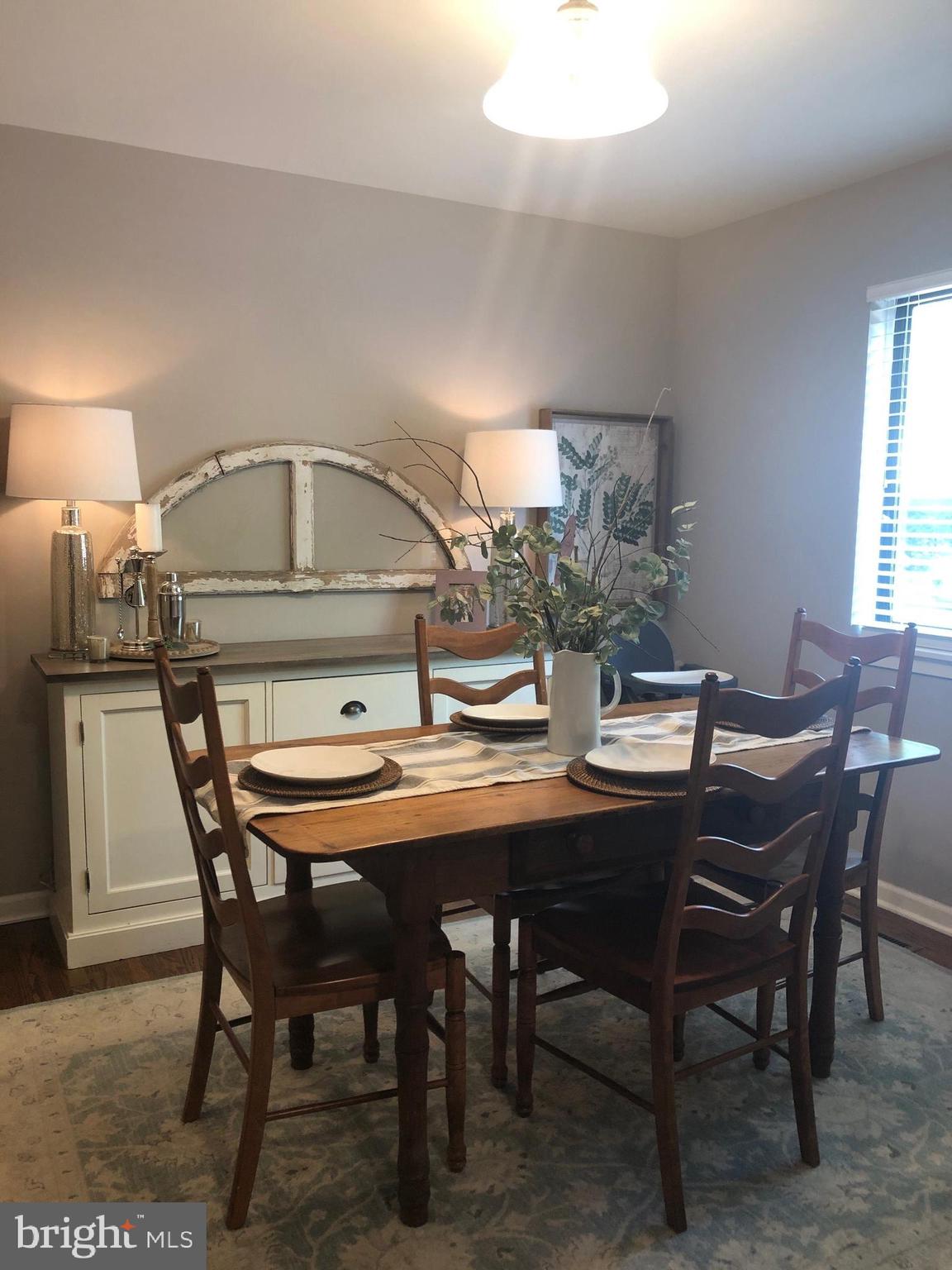1614 Park Overlook Drive Reston, VA 20190 - Photo 10 of 29 Gallery Image 10