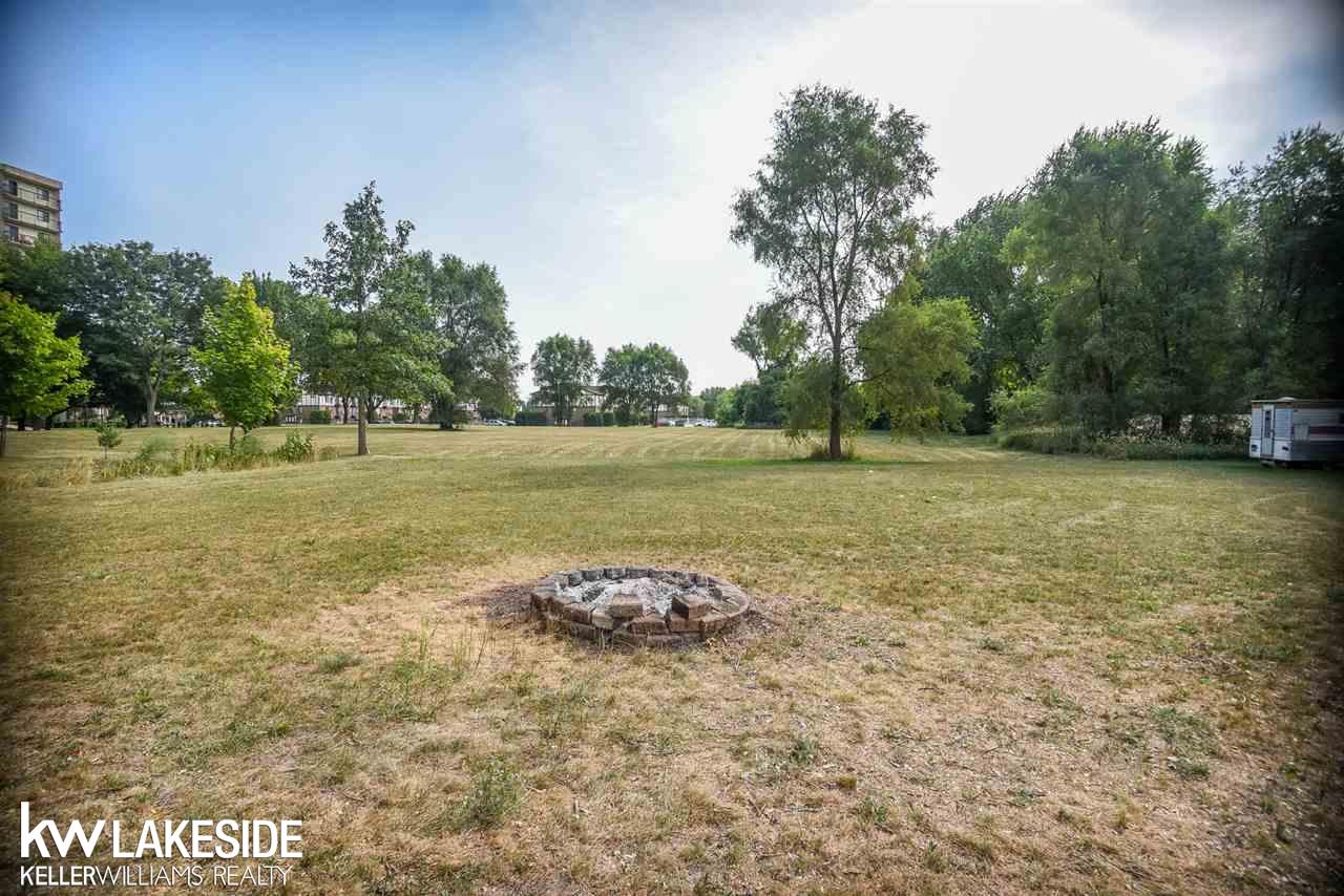 42100 Hayes Road Clinton Township, MI 48038 - Photo 22 of 22 50021897-21.JPG