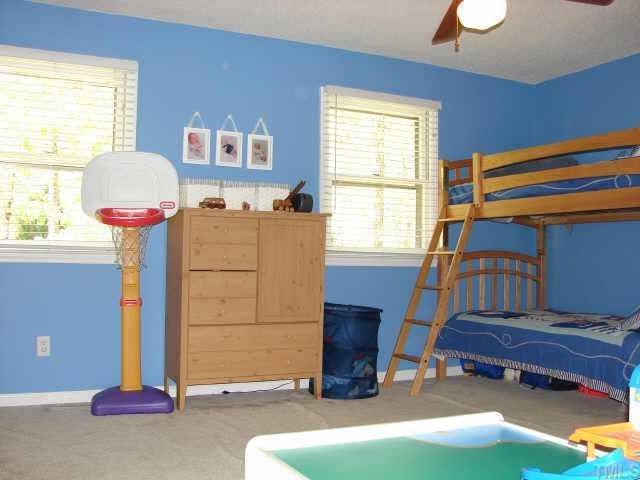 5620 Roslyn Road Durham, NC 27712 - Photo 6 of 10 WOW... this secondary bedroom is HUGE!!! Put your personal touch on it & make it yours...