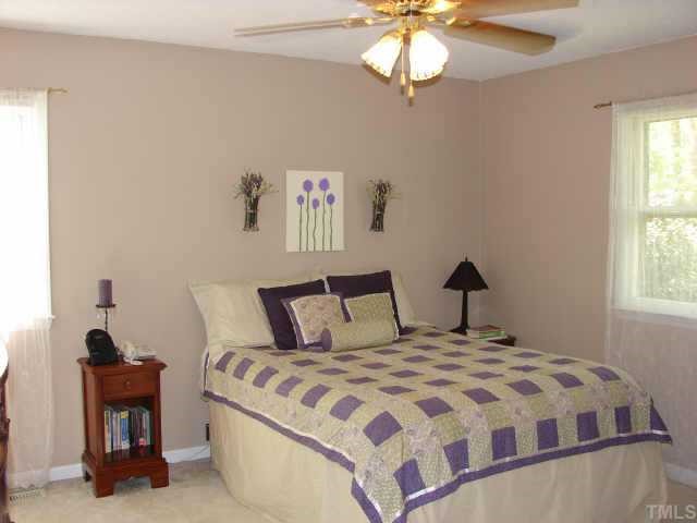 5620 Roslyn Road Durham, NC 27712 - Photo 7 of 10 Master Bedroom Suite has a Private & Freshly painted bath & LOTS of natural light!