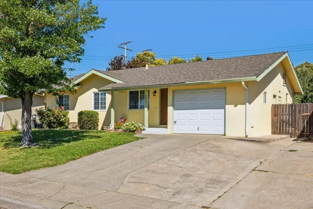 $389,990 | 6609 Medora Drive, North Highlands, CA 95660