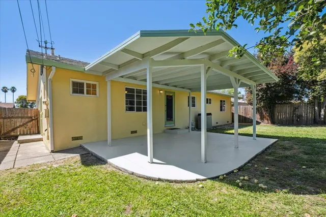 $389,990 | 6609 Medora Drive, North Highlands, CA 95660