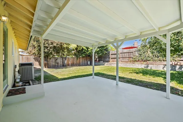 $389,990 | 6609 Medora Drive, North Highlands, CA 95660