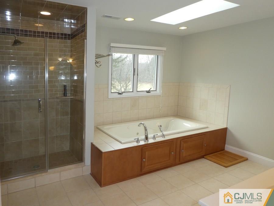 230 Treptow Road Somerset, NJ 08873 - Photo 14 of 25 Gallery Image 14
