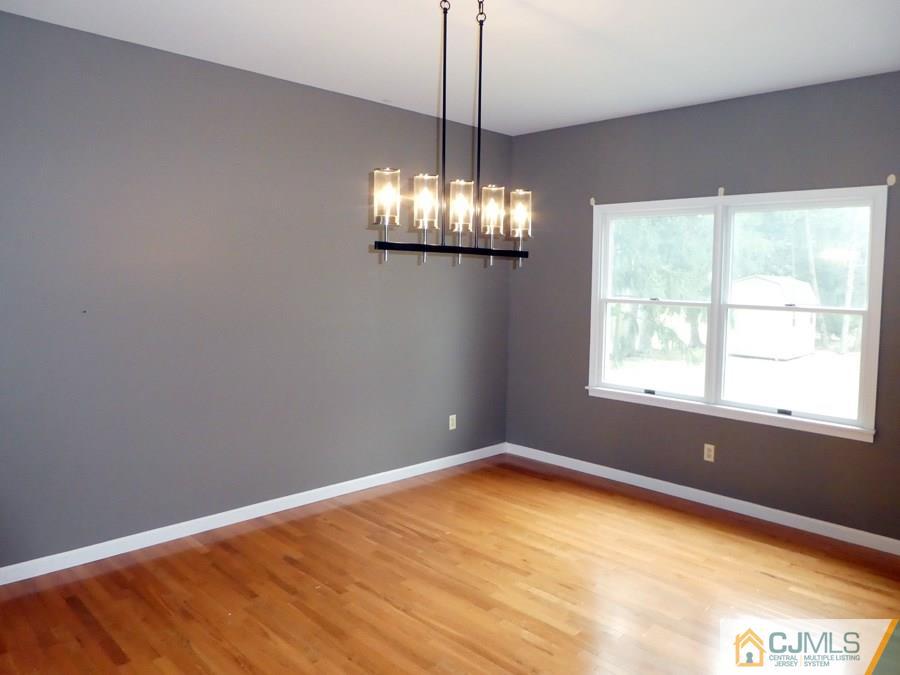 230 Treptow Road Somerset, NJ 08873 - Photo 4 of 25 Gallery Image 4