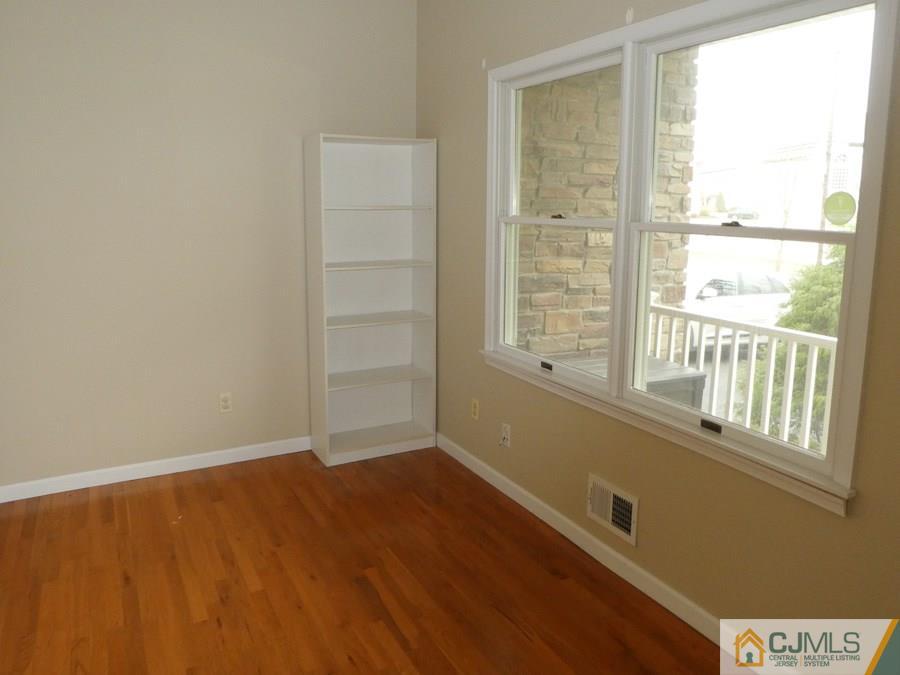 230 Treptow Road Somerset, NJ 08873 - Photo 10 of 25 Gallery Image 10