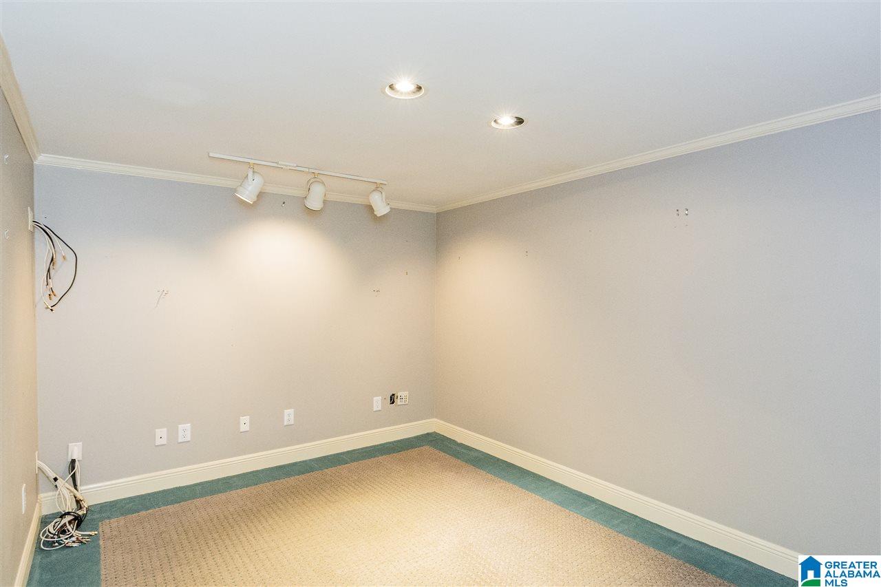 1704 Kensington Road Birmingham, AL 35209 - Photo 25 of 31