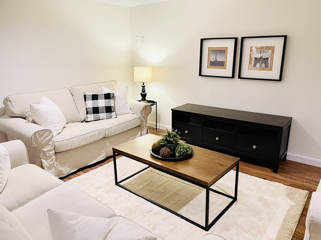 10 Hickory Drive Townsend, MA 01469 - Photo 32 of 38