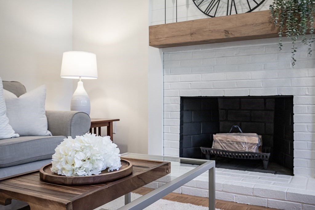 10 Hickory Drive Townsend, MA 01469 - Photo 7 of 38