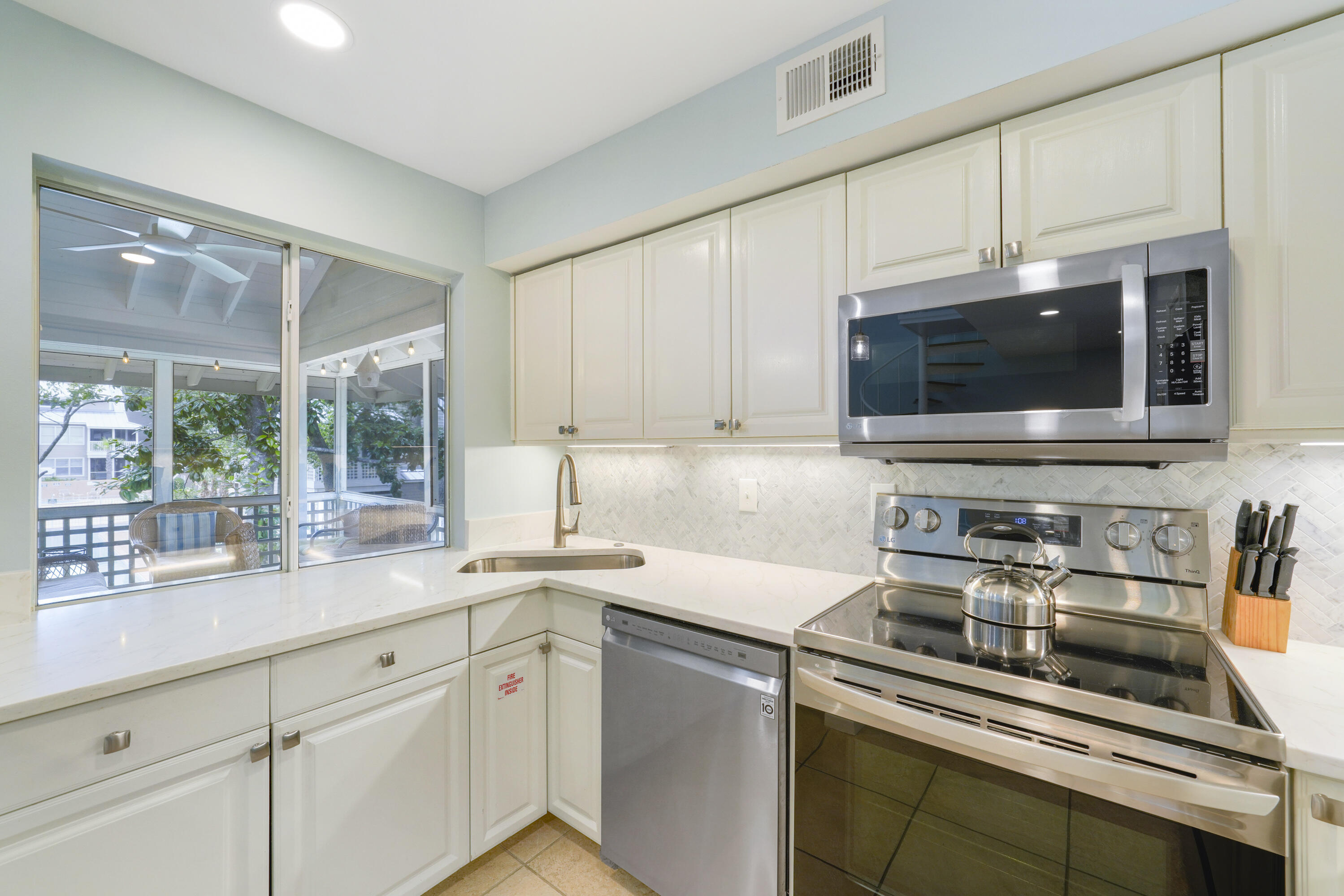 9815 Highway 98, Unit 199 Miramar Beach, FL 32550 - Photo 13 of 58 28