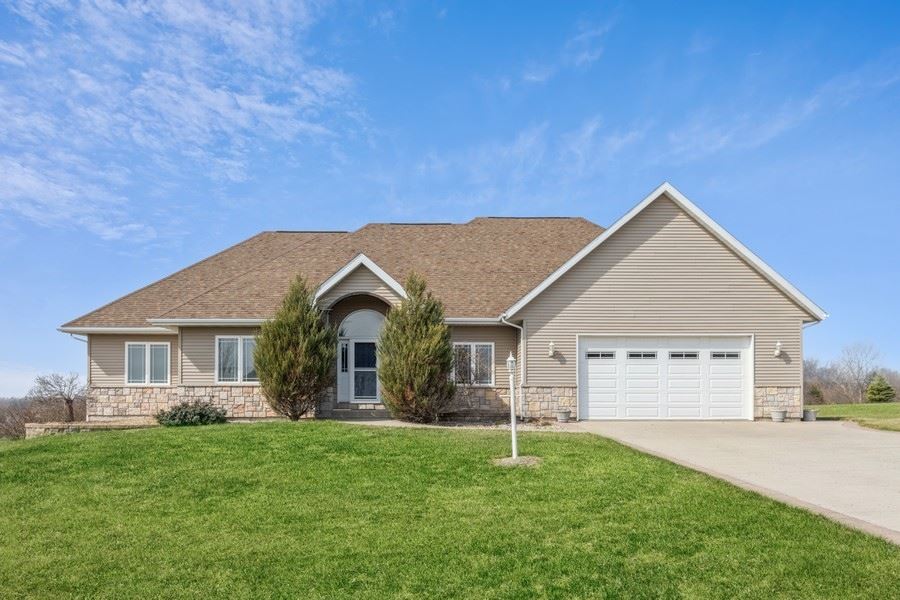 1055 Blue Grass Drive Riverside, IA 52327 - Photo 31 of 35 Gallery Image 31