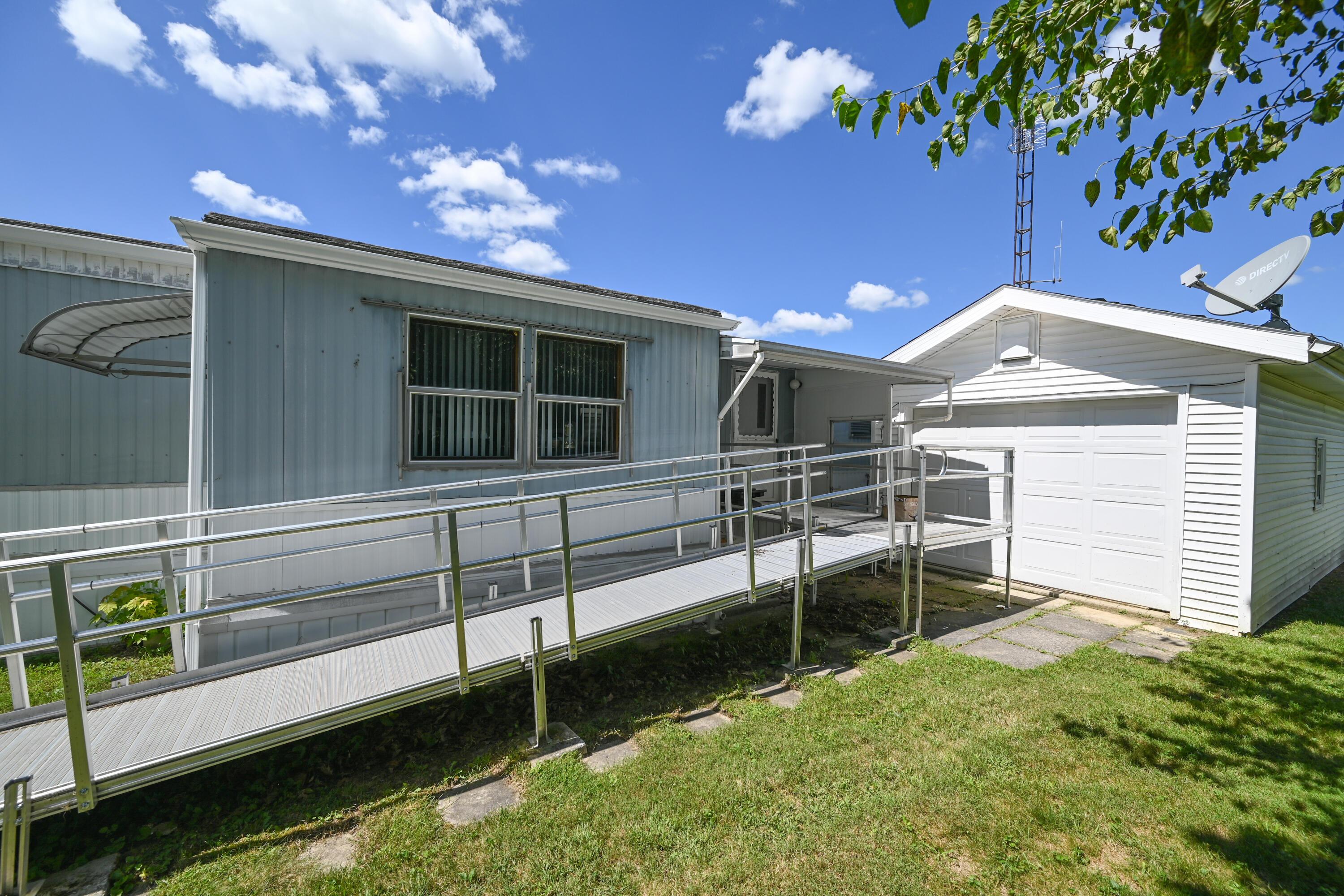 3200 Smeltzer Road, Unit 53 Marion, OH 43302 - Photo 2 of 40 DSC_9411
