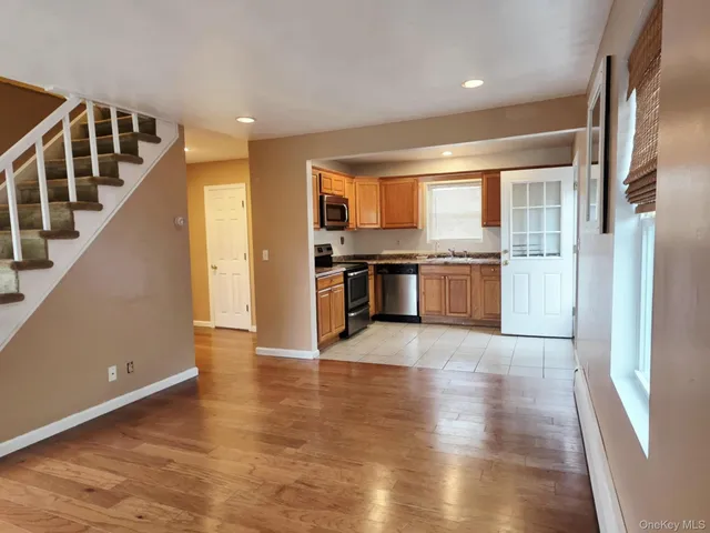 $399,989 | 277 Commack Road, Shirley, NY 11967