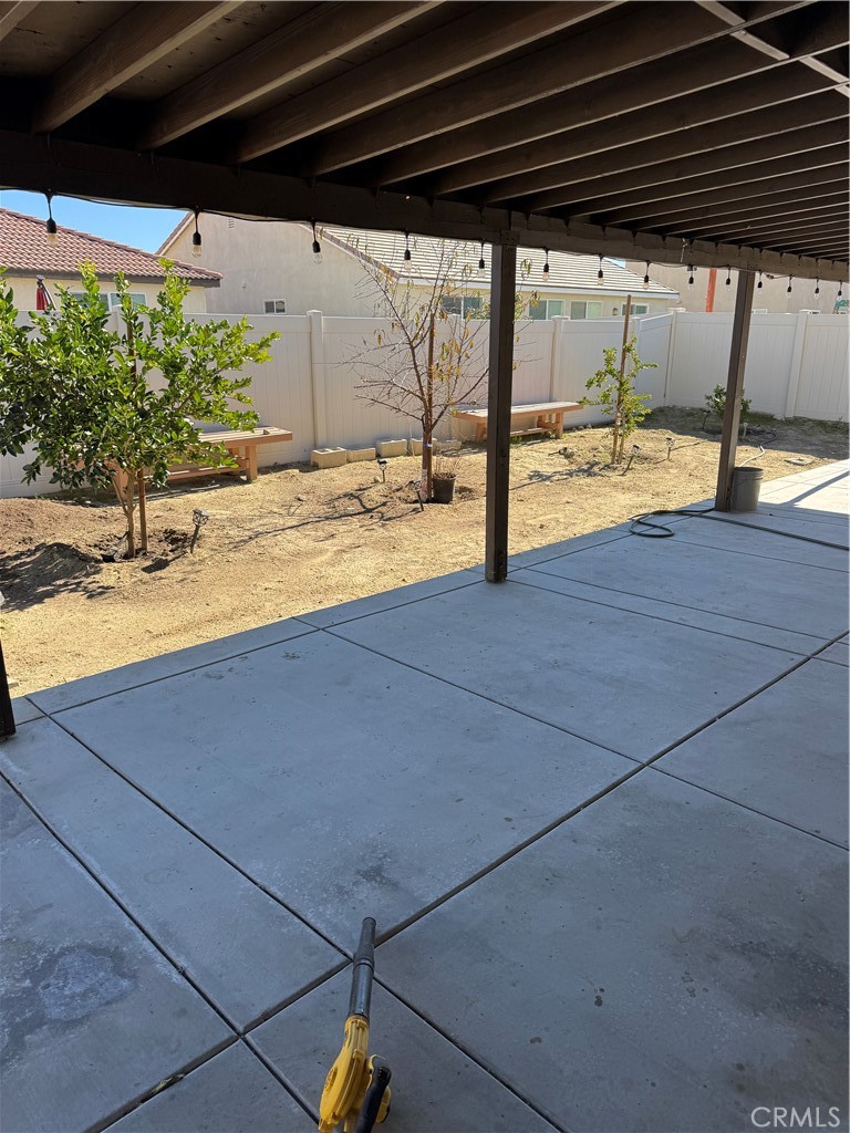 996 Forster Hemet, CA 92543 - Photo 19 of 22