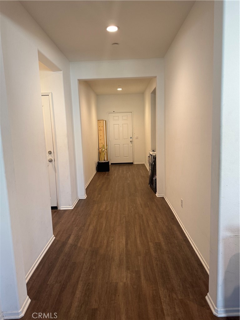 996 Forster Hemet, CA 92543 - Photo 7 of 22