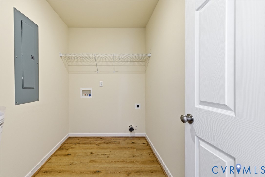 8426 Railroad Bed Road Carson, VA 23830 - Photo 13 of 28 Vinyl plank flooring