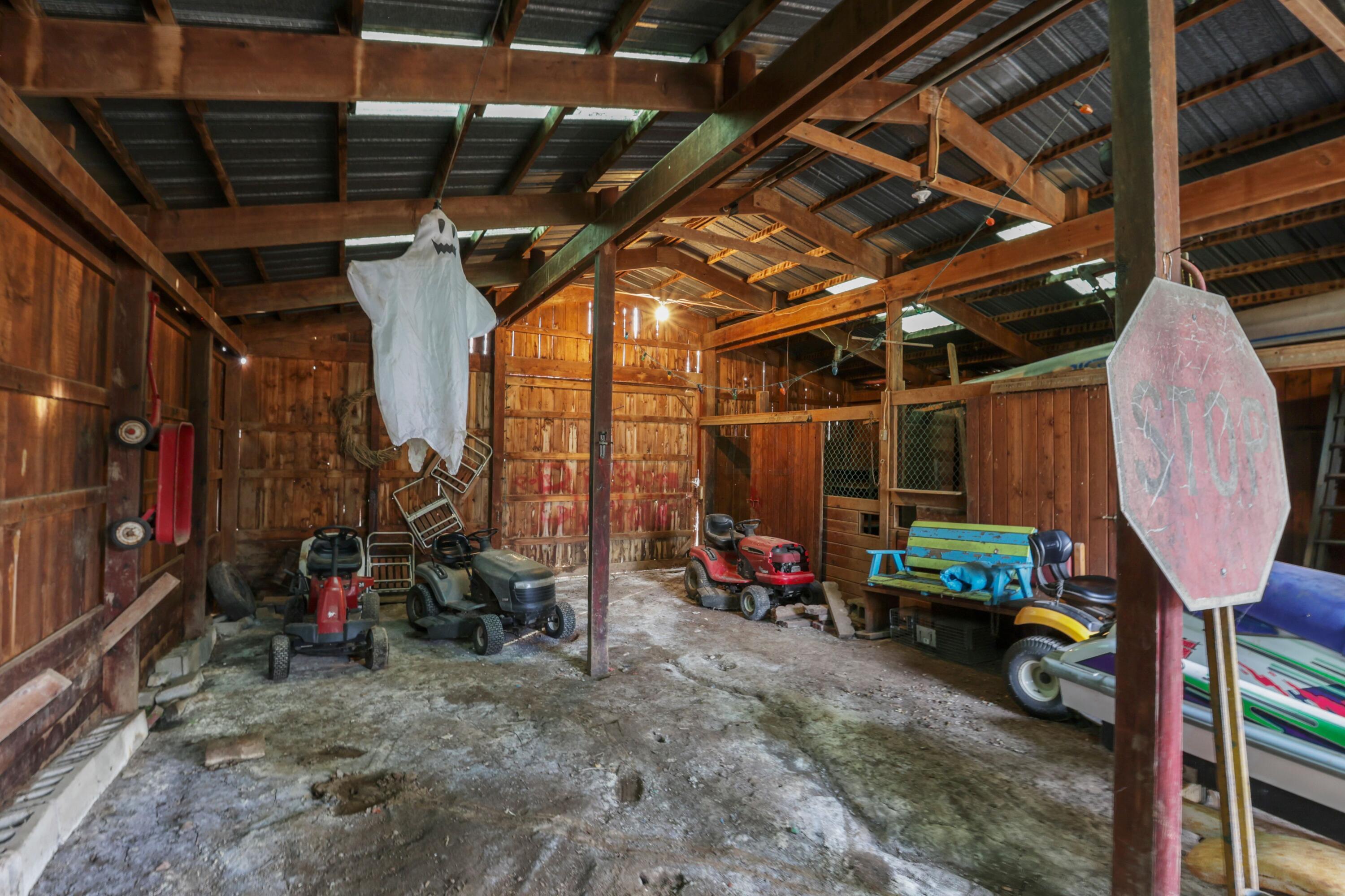 3905 Clime Road Columbus, OH 43228 - Photo 9 of 28 9
