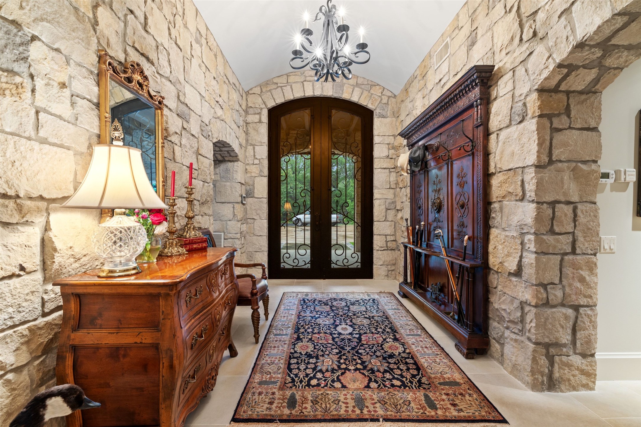 4625 Rockcliff Road Austin, TX 78746 - Photo 3 of 34 Gallery Image 3