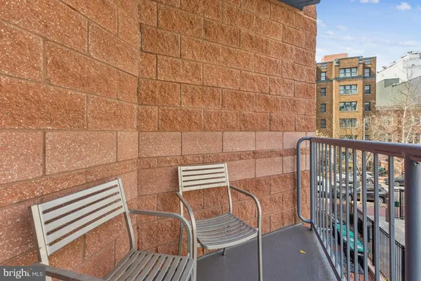 $1,995 | 1117 10th Street Northwest, Unit 305, Washington, DC 20001