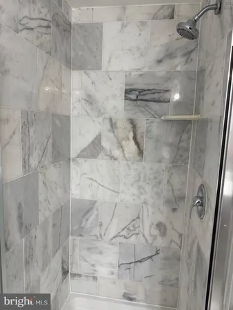 $1,995 | 1117 10th Street Northwest, Unit 305, Washington, DC 20001