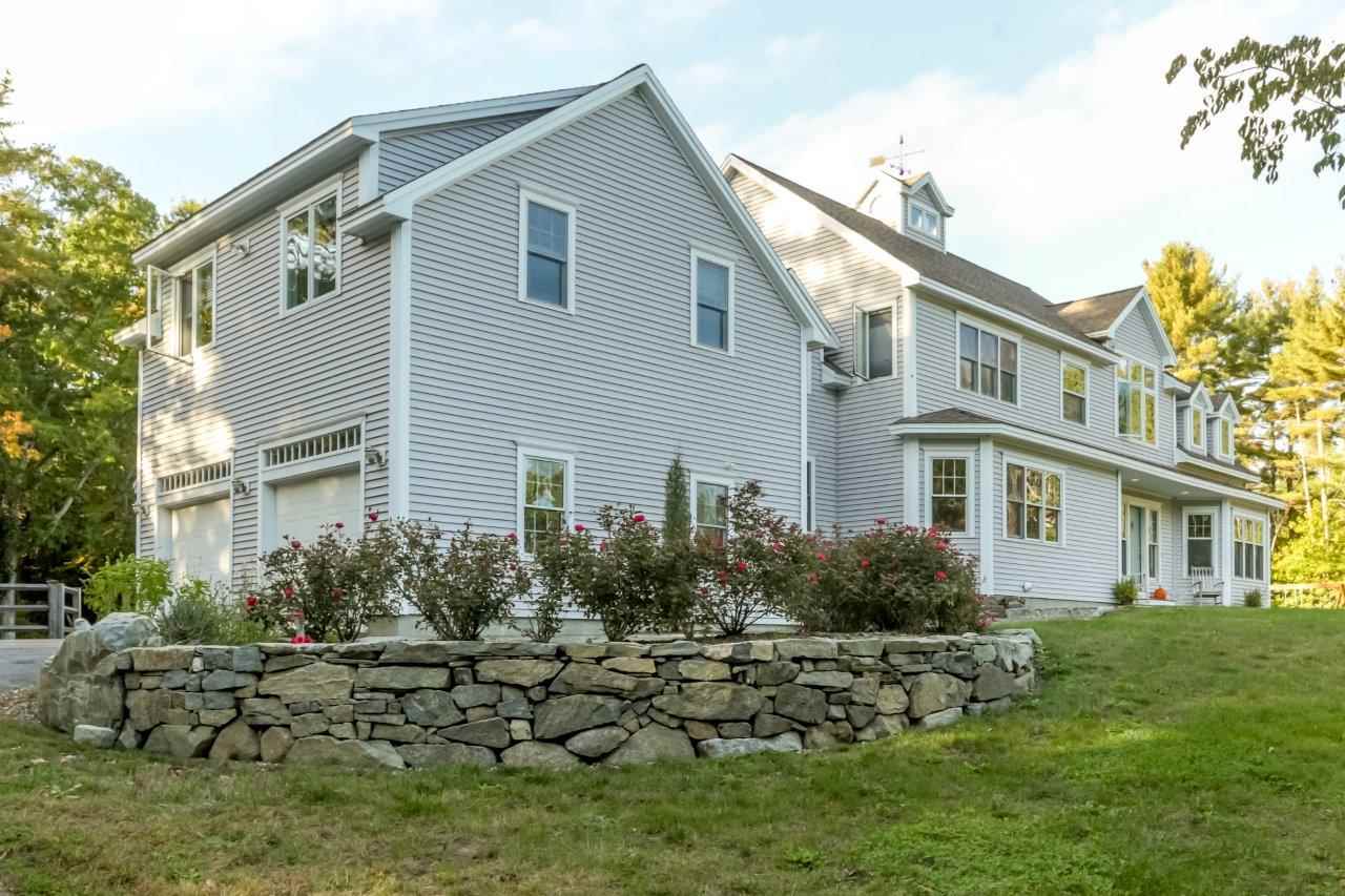 570 Bay Road Durham, NH 03824 - Photo 2 of 40
