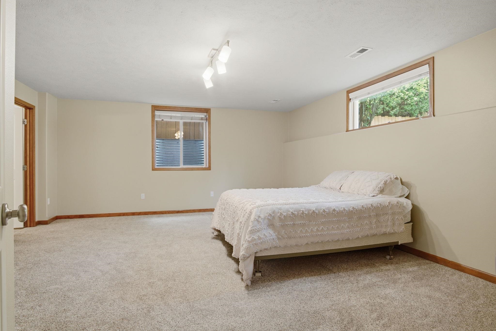 703 East Golden Road Spokane, WA 99208 - Photo 38 of 50