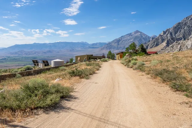 $695,000 | 507 Willow Road, Bishop, CA 93514