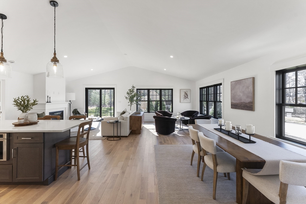 46 Sandwich Road, Unit 41 Plymouth, MA 02360 - Photo 20 of 42 a living room with furniture and wooden floor