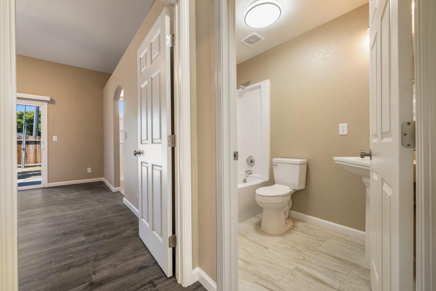 5701 Casaba Way Keyes, CA 95328 - Photo 26 of 34