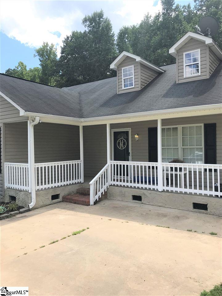 202 Old Timber Road Woodruff, SC 29388 - Photo 3 of 21 Gallery Image 3