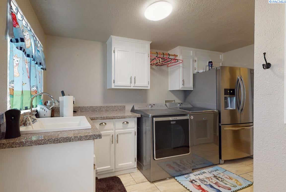301 Galloway Road Pasco, WA 99301 - Photo 22 of 38 Gallery Image 22