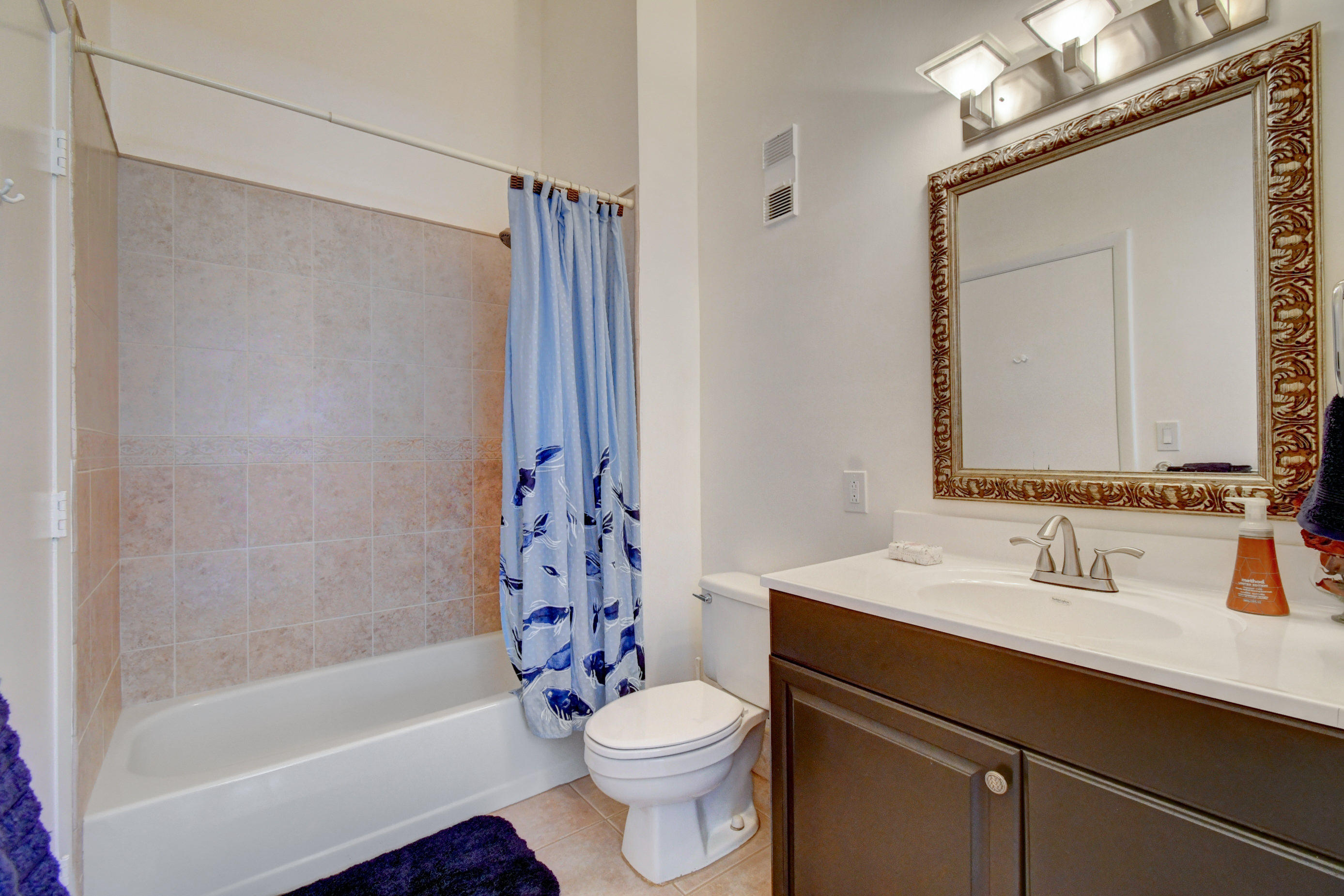 6061 Old Court Road, Unit 207 Boca Raton, FL 33433 - Photo 25 of 35 Guest Bathroom