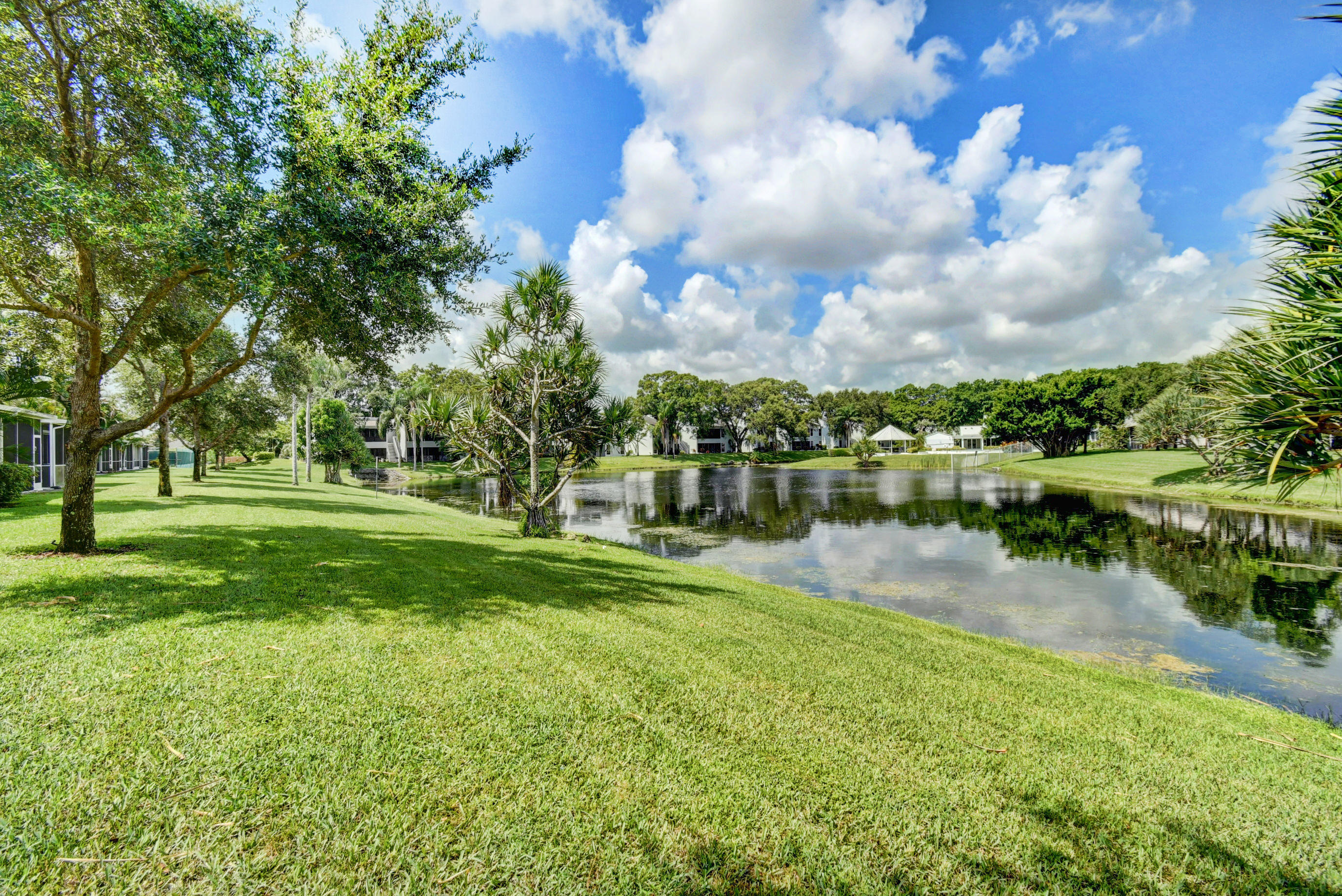 6061 Old Court Road, Unit 207 Boca Raton, FL 33433 - Photo 31 of 35 Lake View