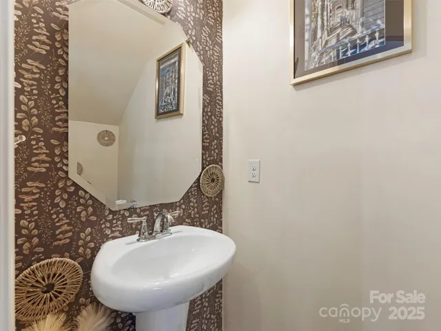 $420,000 | 3164 Graceland Circle, Unit 6A, Pineville, NC 28134