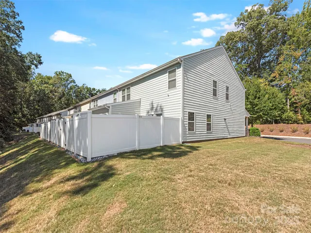 $420,000 | 3164 Graceland Circle, Unit 6A, Pineville, NC 28134