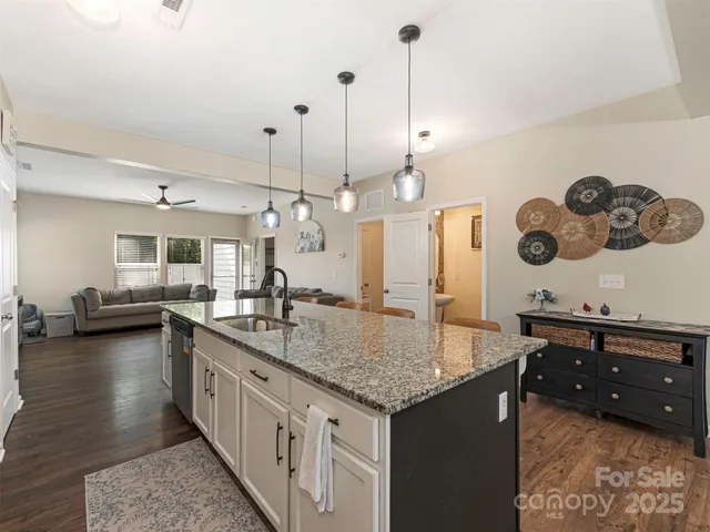 $420,000 | 3164 Graceland Circle, Unit 6A, Pineville, NC 28134